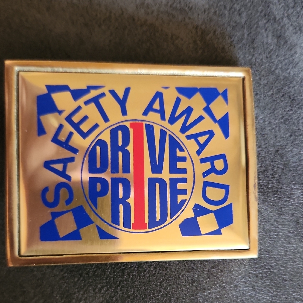 Final Price/ Gold Safety Award Belt Buckle